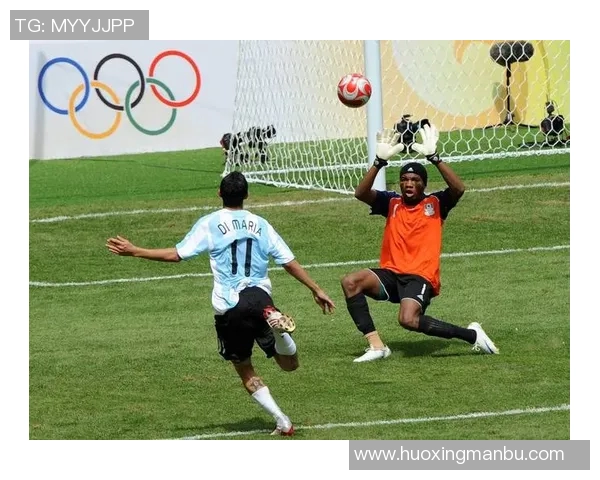 与国际足球巨星亲密合影的难忘瞬间分享与回忆 与国际足球巨星亲密合影的难忘瞬间分享与回忆