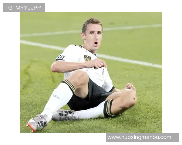 足球明星经典配乐全景回顾助你重温激情岁月与荣耀时刻