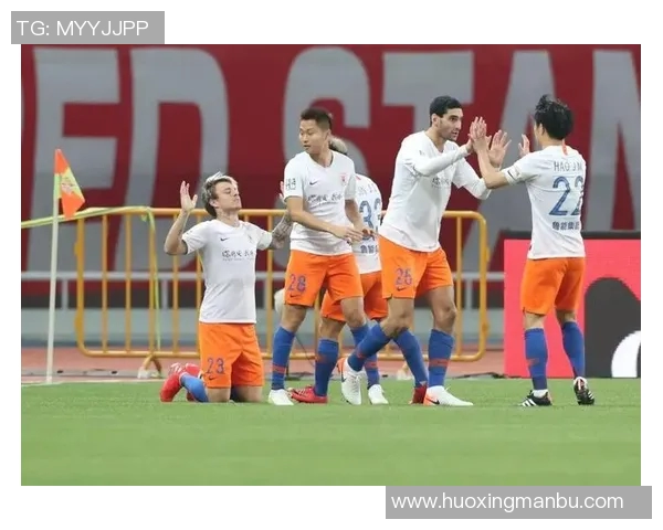 2012欧洲杯裁判的精彩瞬间与争议判罚回顾